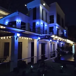 https://pinar-suites-habitaciones.es-andalucia.com